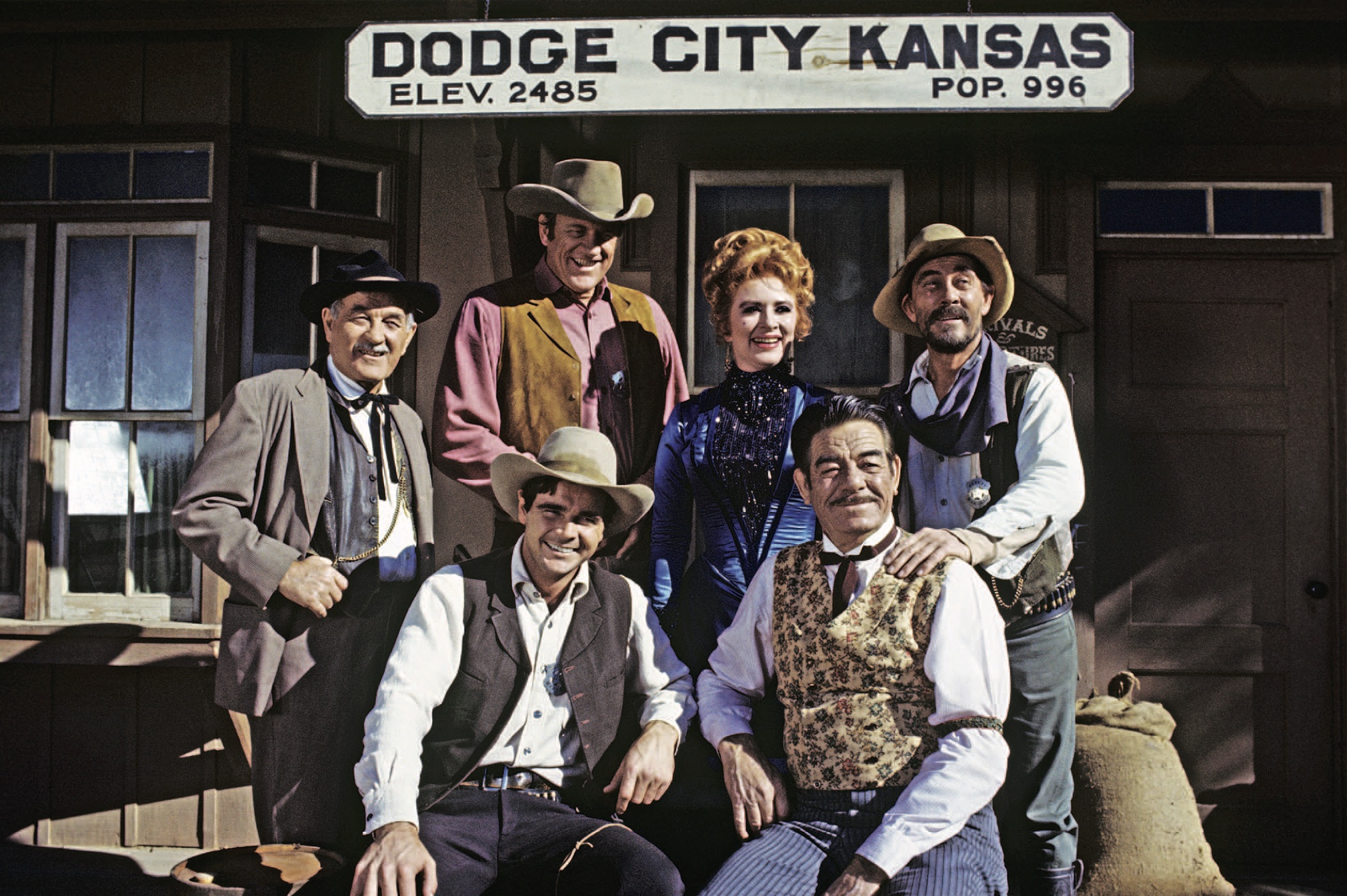 DAILY DIRT: 'Gunsmoke' was on TV for 20 years and Marshal Dillon kissed ...