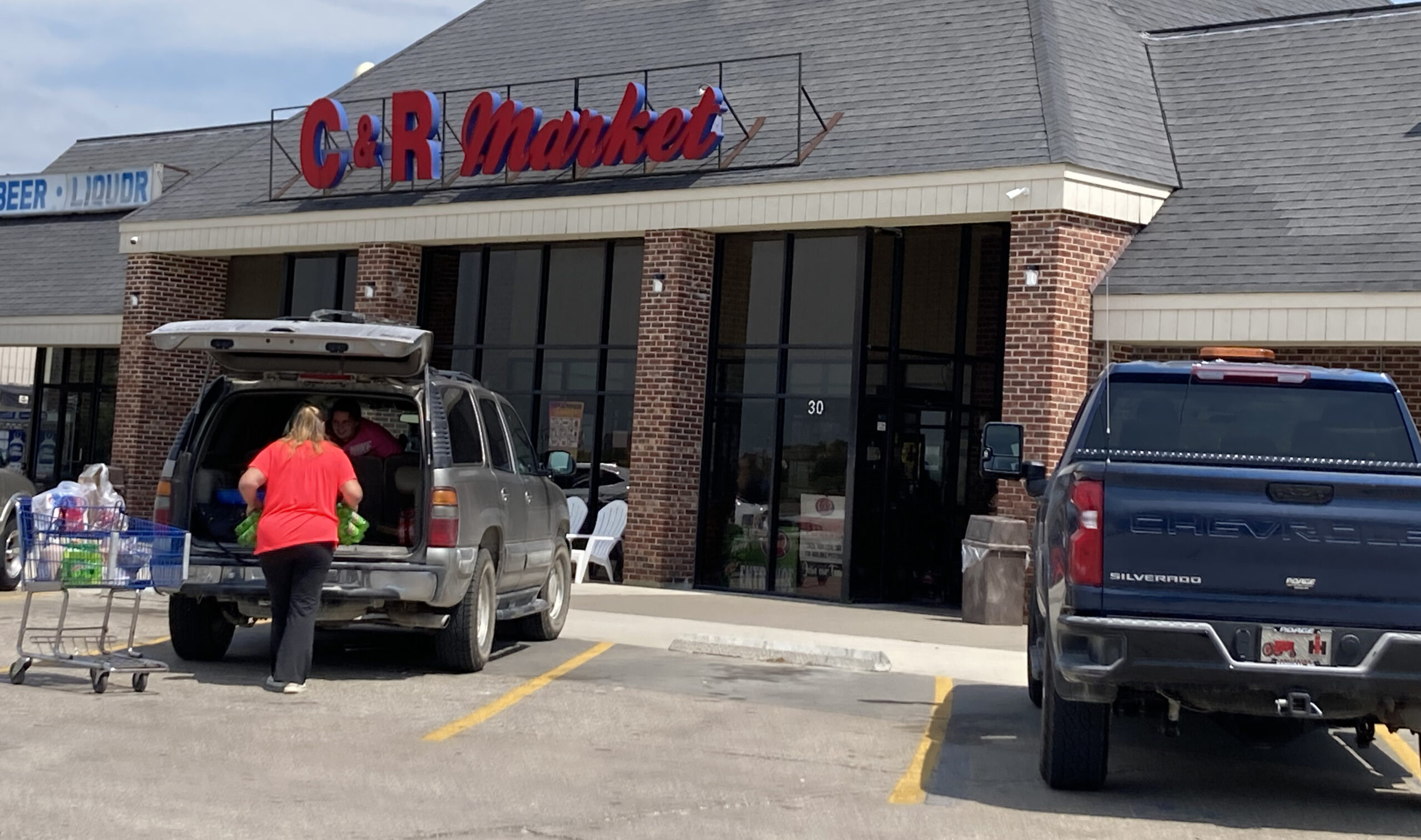 C&amp;R Market in Monroe City