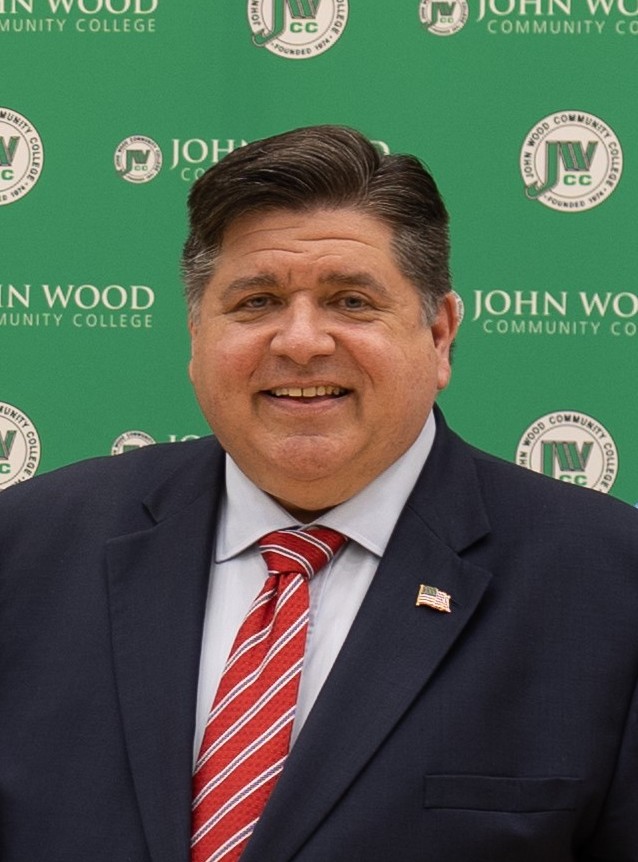 Pritzker signs measure allowing noncitizens to get a standard Illinois driver's  license, Illinois