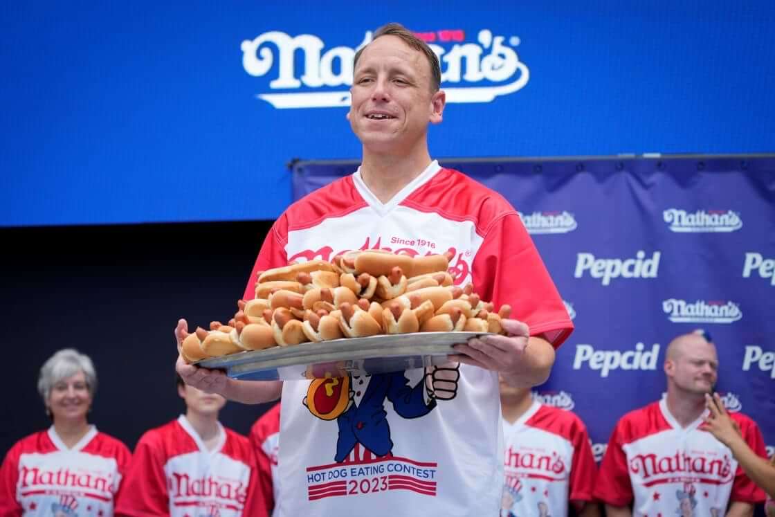 joey-chestnut-nathans-famous-july-fourth-hot-dog-eating-contest-1120