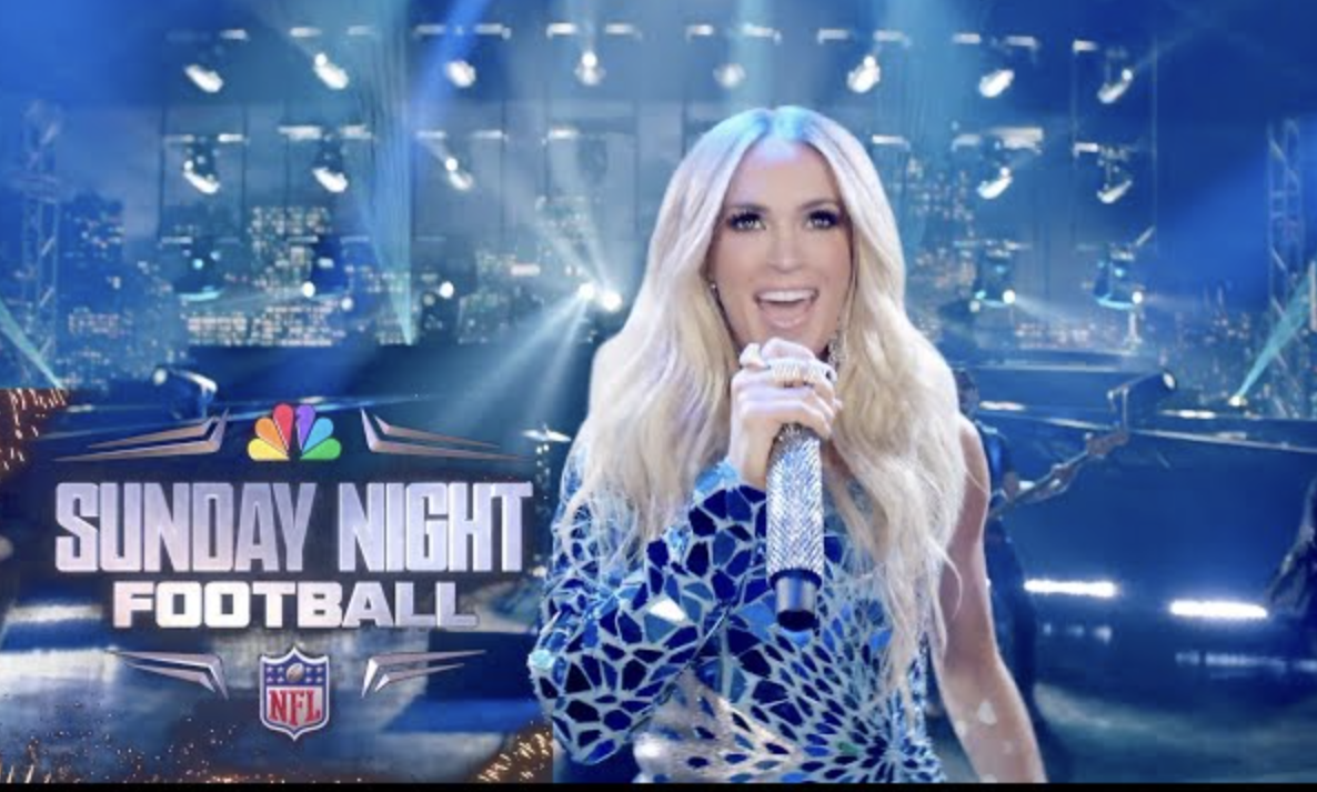 How much does Carrie Underwood make for the Sunday Night Football