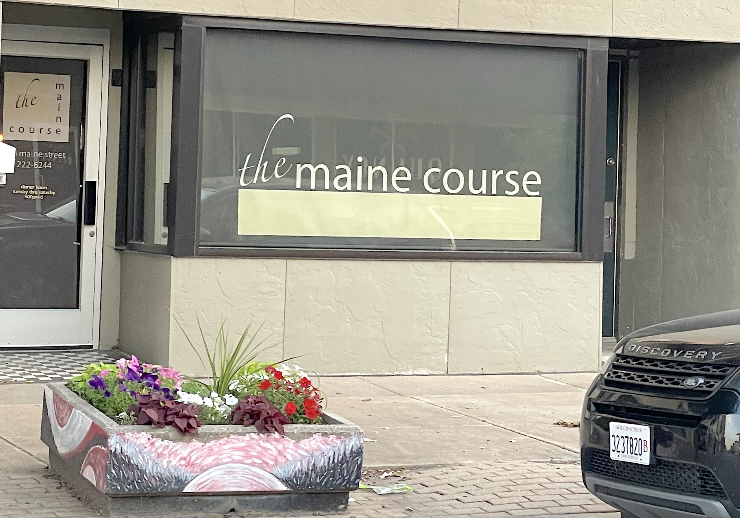 'The Maine Course has run its course': Owner closing regular dining services to focus on private parties, catering – Muddy River News