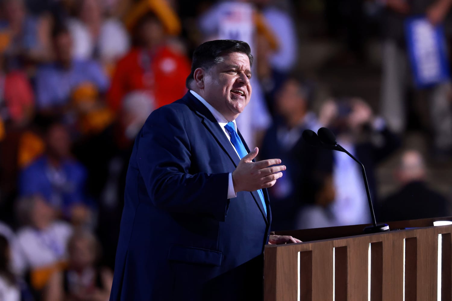 240820-dnc-JB-Pritzker-se-955p-95bda3