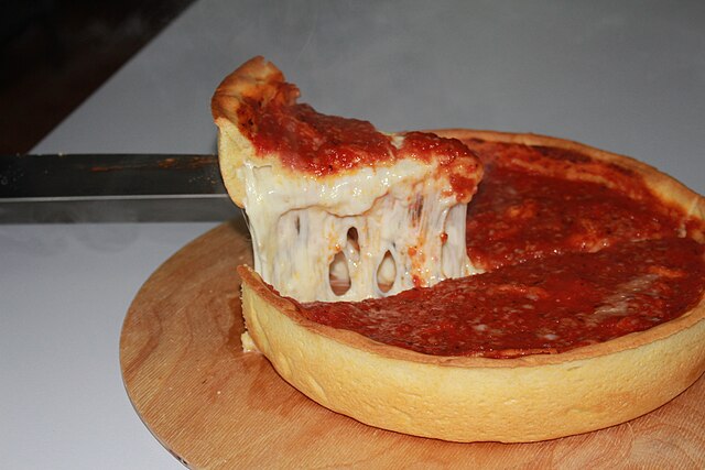 Chicago-Style_Stuffed_Pizza