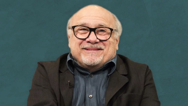 640px-180809-Stern-Danny-Devito-hero_fmoisz.webp