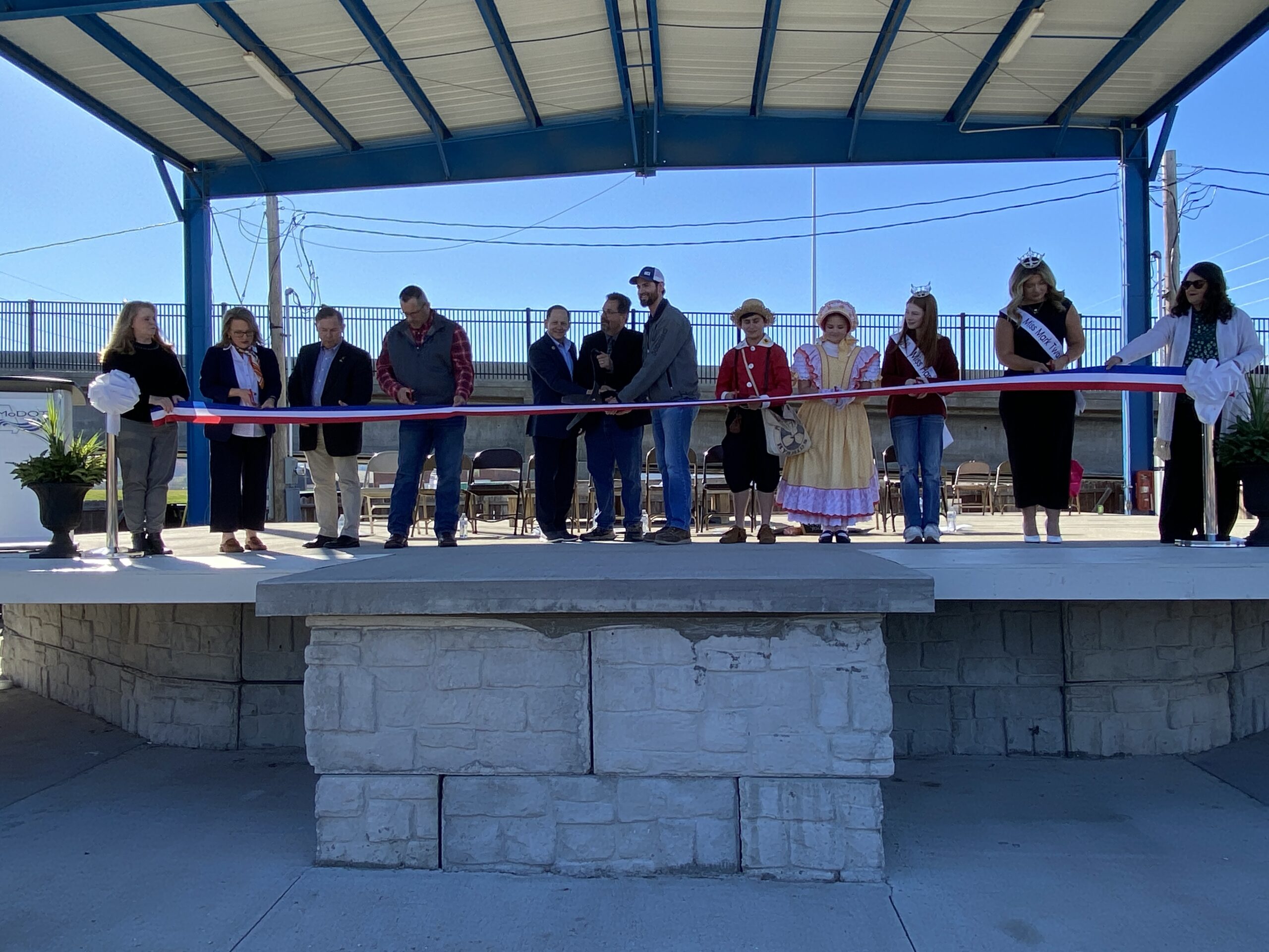 MO 79 Viaduct ribbon cutting