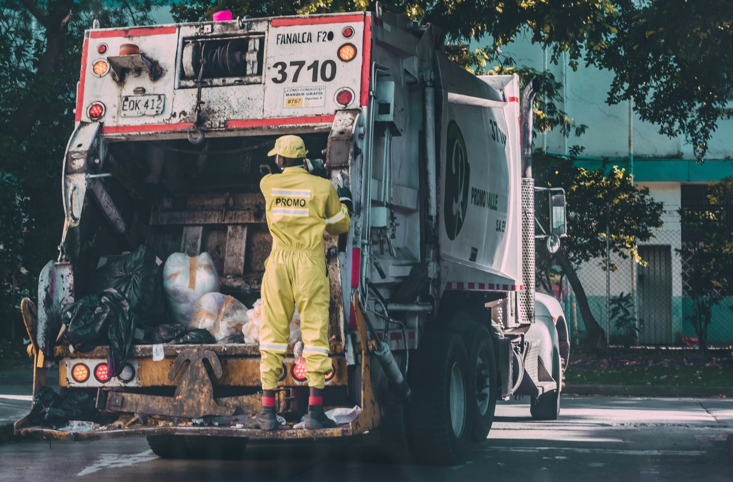 garbage truck garbage truck