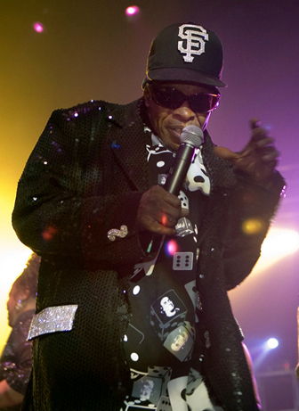 Sly_and_the_Family_Stone_(cropped) Sly_and_the_Family_Stone_(cropped)