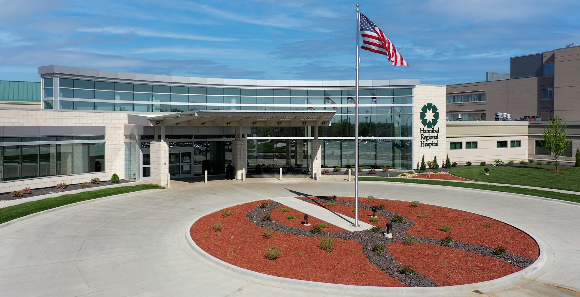 Hannibal Regional main entrance Hannibal Regional main entrance